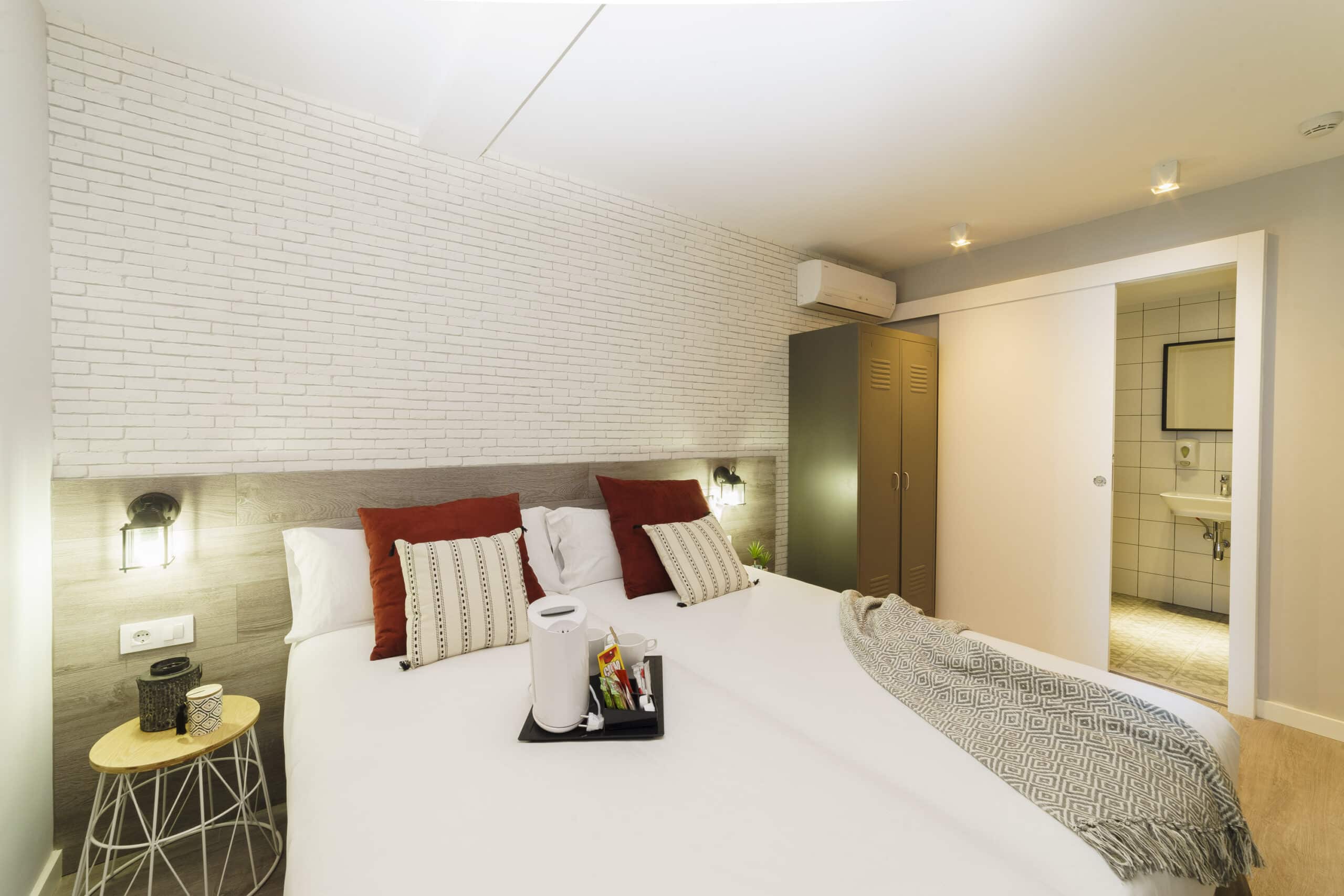 HOSTAL WANDER 02